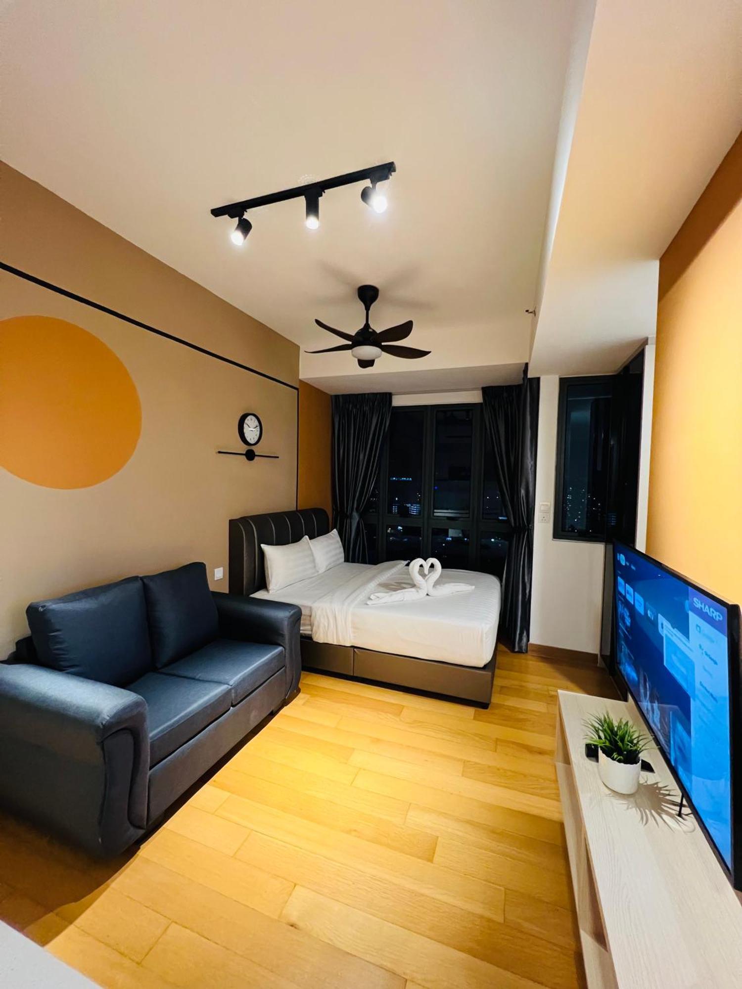 City Colony By Infinitum Klcc Apartment *